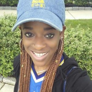 Meet your Posher, Tiffany